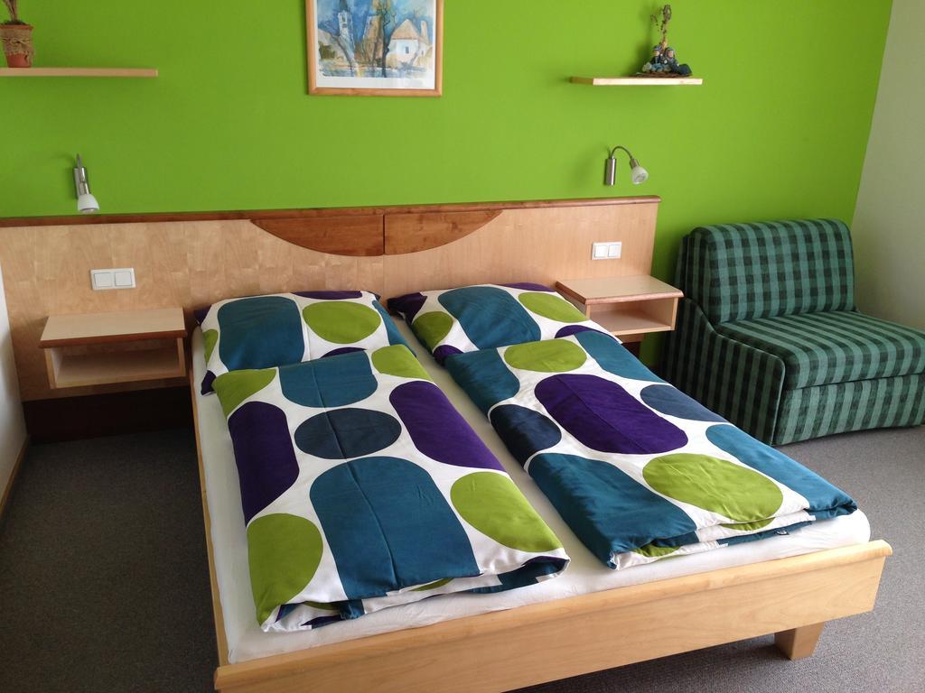 Gaestehaus Karassowitsch Rust Chambre photo