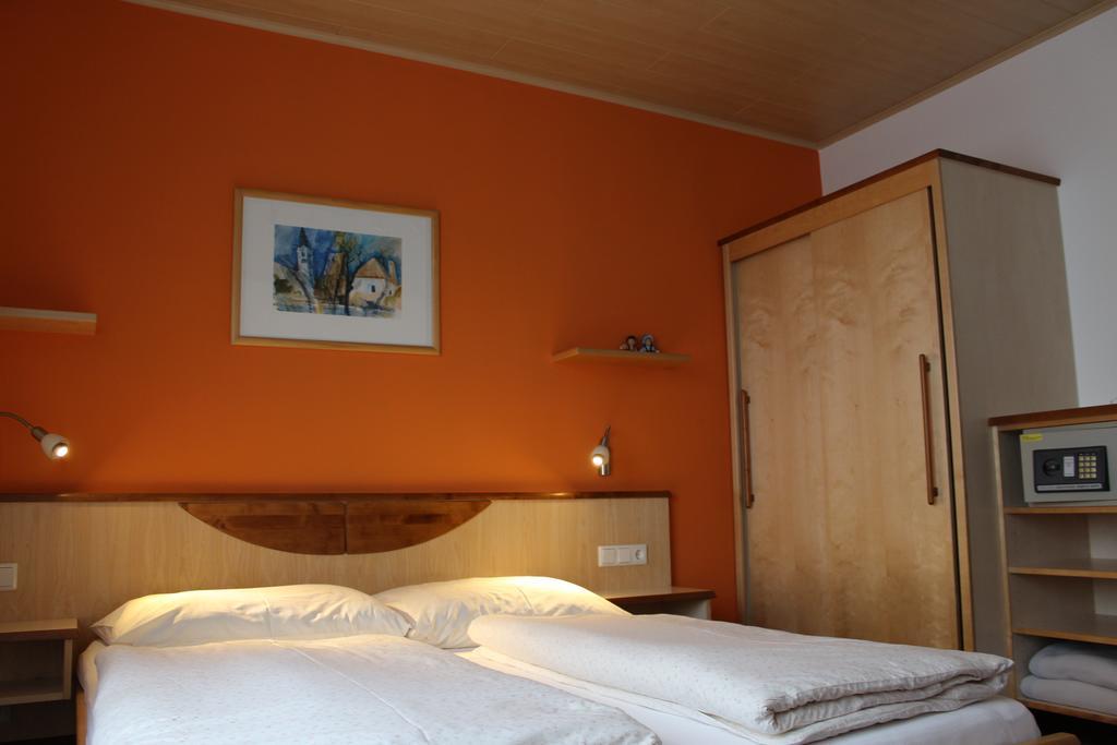 Gaestehaus Karassowitsch Rust Chambre photo