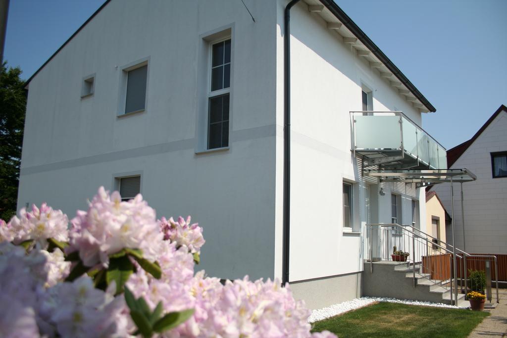 Gaestehaus Karassowitsch Rust Extérieur photo